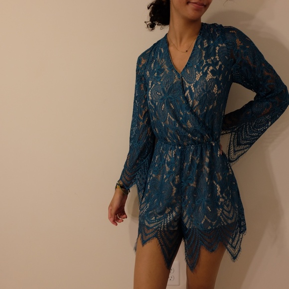 Xhilaration Pants - 💚💙 NWOT Teal & Nude Lace Romper Size SM